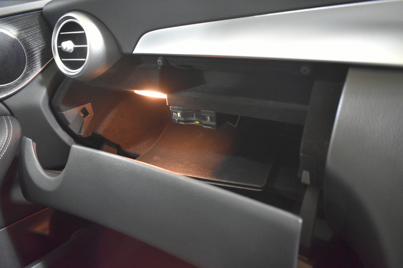 メルセデスベンツ Cクラス C200ﾜｺﾞﾝ AVG AMGﾗｲﾝ ﾚｰﾀﾞｰSP 後期型 9速 ﾐｰｺﾈｸﾄ ﾃﾞｨｽﾄﾛ LﾁｪﾝｼﾞﾌﾞﾗｲﾝﾄﾞS  誤発進 ﾋｰﾀｰ黒革 AMGｴｱﾛ18AW ｷｰﾚｽGo PTS 電動Rｹﾞｰﾄ 地ﾃﾞｼﾞBｶﾒﾗ 2年保証