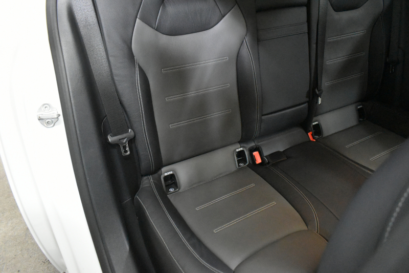 メルセデスベンツ Aクラス A200d AMGﾗｲﾝ AMGﾚｻﾞｰｴｸｽｸﾙｰｼﾌﾞ ｱﾄﾞﾊﾞﾝｽﾄﾞ/ﾚｰﾀﾞｰｾｰﾌﾃｨP ﾃﾞｨｰｾﾞﾙ燃費 18.8km MEｺﾈｸﾄ 8速AT ﾊﾟﾉﾗﾏｻﾝﾙｰﾌ ﾋｰﾀｰ黒灰革 ﾃﾞｨｽﾄﾛ BSM Lﾁｪﾝｼﾞ AMGｴｱﾛ18AW ｷｰﾚｽGO PTS HUD ｱﾄﾞﾊﾞﾝｽﾄﾞｻｳﾝﾄﾞ 対話式ﾅﾋﾞ 360ｶﾒﾗ 2年保証