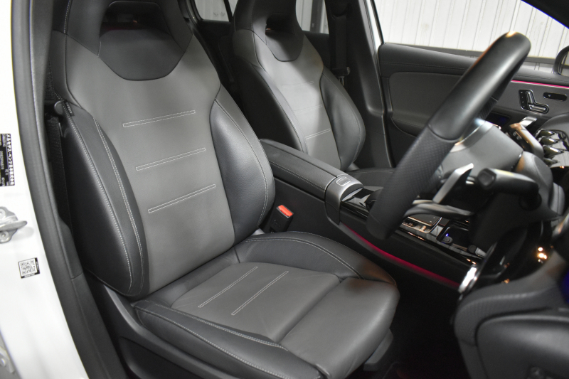 メルセデスベンツ Aクラス A200d AMGﾗｲﾝ AMGﾚｻﾞｰｴｸｽｸﾙｰｼﾌﾞ ｱﾄﾞﾊﾞﾝｽﾄﾞ/ﾚｰﾀﾞｰｾｰﾌﾃｨP ﾃﾞｨｰｾﾞﾙ燃費 18.8km MEｺﾈｸﾄ 8速AT ﾊﾟﾉﾗﾏｻﾝﾙｰﾌ ﾋｰﾀｰ黒灰革 ﾃﾞｨｽﾄﾛ BSM Lﾁｪﾝｼﾞ AMGｴｱﾛ18AW ｷｰﾚｽGO PTS HUD ｱﾄﾞﾊﾞﾝｽﾄﾞｻｳﾝﾄﾞ 対話式ﾅﾋﾞ 360ｶﾒﾗ 2年保証