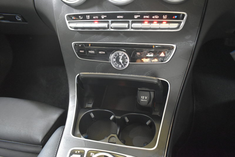 メルセデスベンツ Cクラス C200 ﾜｺﾞﾝ 4ﾏﾁｯｸ ｽﾎﾟｰﾂ 本革仕様 ﾚｰﾀﾞｰｾｰﾌﾃｨP 1ｵｰﾅｰ 2.0ﾘｯﾀｰ/184馬力 燃費13.7km ｺﾗﾑ9速AT ﾋｰﾀｰ黒本革 ﾃﾞｨｽﾄﾛ BSM Lｷｰﾌﾟ HUD AMGｴｱﾛ18AW ｷｰﾚｽGo ﾊﾟｰｸﾄﾛ ﾌｯﾄｹﾞｰﾄ LEDﾍｯﾄﾞﾗｲﾄ 地ﾃﾞｼﾞﾅﾋﾞ Bｶﾒﾗ 2年保証