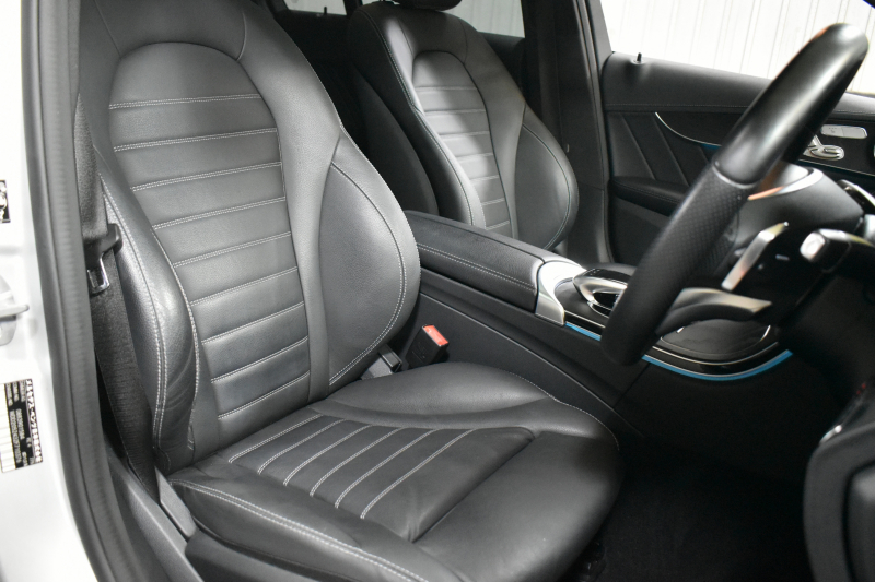 メルセデスベンツ Cクラス C200 ﾜｺﾞﾝ 4ﾏﾁｯｸ ｽﾎﾟｰﾂ 本革仕様 ﾚｰﾀﾞｰｾｰﾌﾃｨP 1ｵｰﾅｰ 2.0ﾘｯﾀｰ/184馬力 燃費13.7km ｺﾗﾑ9速AT ﾋｰﾀｰ黒本革 ﾃﾞｨｽﾄﾛ BSM Lｷｰﾌﾟ HUD AMGｴｱﾛ18AW ｷｰﾚｽGo ﾊﾟｰｸﾄﾛ ﾌｯﾄｹﾞｰﾄ LEDﾍｯﾄﾞﾗｲﾄ 地ﾃﾞｼﾞﾅﾋﾞ Bｶﾒﾗ 2年保証