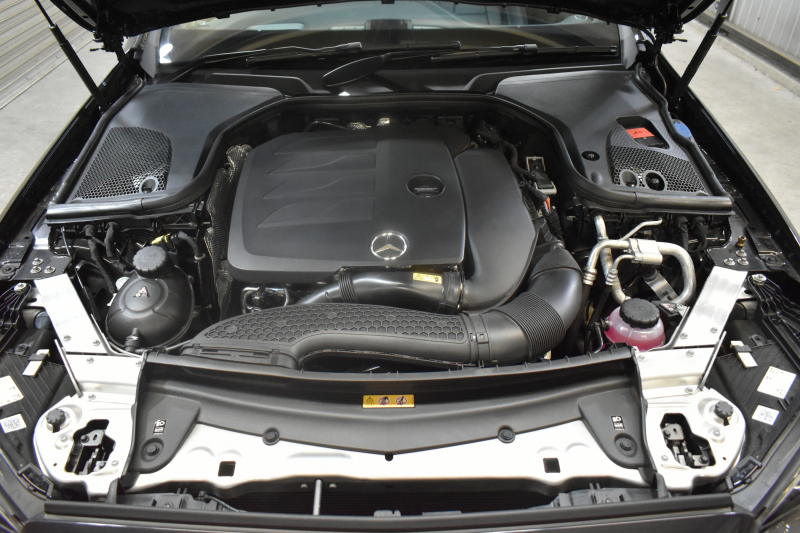 メルセデスベンツ Eクラス E200 ｽﾎﾟｰﾂ ｴｸｽｸﾙｰｼﾌﾞP AMGﾗｲﾝｲﾝﾃﾘｱP ﾚｰﾀﾞｰｾｰﾌﾃｨP 後期 1ｵｰﾅｰ 全席ﾋｰﾀｰ黒革 ﾌﾞﾙﾒｽﾀｰ HUD AMGｴｱﾛ19AW AIRﾅﾋﾞTV 360ｶﾒﾗ ﾃﾞｨｽﾄﾛ ﾌﾞﾗｲﾝﾄﾞｽﾎﾟｯﾄ ﾚｰﾝｷｰﾌﾟ ｷｰﾚｽGO 電動ﾄﾗﾝｸ 2年保証