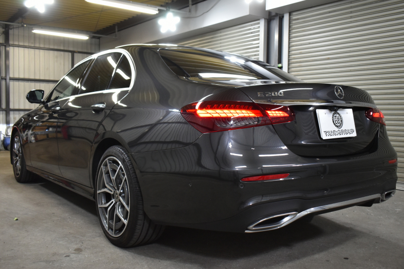 メルセデスベンツ Eクラス E200 ｽﾎﾟｰﾂ ｴｸｽｸﾙｰｼﾌﾞP AMGﾗｲﾝｲﾝﾃﾘｱP ﾚｰﾀﾞｰｾｰﾌﾃｨP 後期 1ｵｰﾅｰ 全席ﾋｰﾀｰ黒革 ﾌﾞﾙﾒｽﾀｰ HUD AMGｴｱﾛ19AW AIRﾅﾋﾞTV 360ｶﾒﾗ ﾃﾞｨｽﾄﾛ ﾌﾞﾗｲﾝﾄﾞｽﾎﾟｯﾄ ﾚｰﾝｷｰﾌﾟ ｷｰﾚｽGO 電動ﾄﾗﾝｸ 2年保証