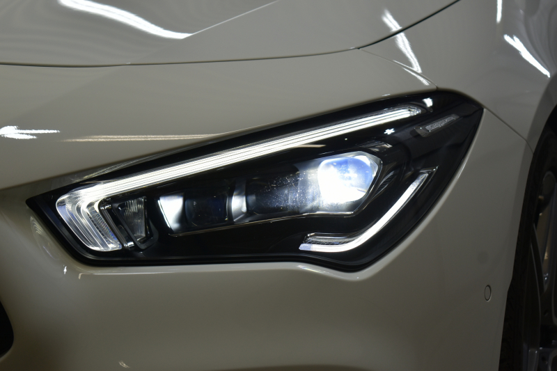 メルセデスベンツ CLAクラス CLA250 4M AMGﾗｲﾝ AMGﾚｻﾞｰｴｸｽｸﾙｰｼﾌﾞP ｱﾄﾞﾊﾞﾝｽﾄﾞP ﾚｰﾀﾞｰｾｰﾌﾃｨP ﾊﾟﾉﾗﾏｻﾝﾙｰﾌ  ﾋｰﾀｰ黒灰革 AMGｴｱﾛ18AW ﾅﾋﾞTV ﾍｯﾄﾞｱｯﾌﾟD 360ｶﾒﾗ ﾃﾞｨｽﾄﾛﾆｯｸ ﾌﾞﾗｲﾝﾄﾞｽﾎﾟｯﾄ ﾚｰﾝｷｰﾌﾟｷｰﾚｽGO 2年保証