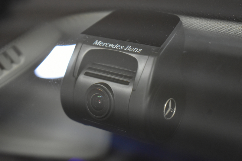 メルセデスベンツ Eクラス E400 4ﾏﾁｯｸ EXCLUSIVE ｴｸｽｸﾙｰｼﾌﾞPKG ﾚｰﾀﾞｰｾｰﾌﾃｨP MEｺﾈｸﾄ 9速AT 333馬力V6 4WD ｳｯﾄﾞｲﾝﾃﾘｱ ﾊﾟﾉﾗﾏｻﾝﾙｰﾌ ﾋｰﾀｰｸｰﾗｰ黒革 ﾃﾞｨｽﾄﾛ BSM Lﾁｪﾝｼﾞ 専用18AW ｷｰﾚｽGO PTS ﾌｯﾄﾄﾗﾝｸ ﾌﾞﾙﾒｽﾀｰS 地ﾃﾞｼﾞﾅﾋﾞ 360ｶﾒﾗ 2年保証