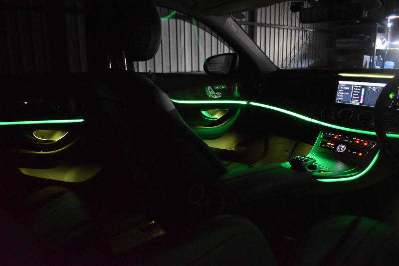 メルセデスベンツ Eクラス E400 4ﾏﾁｯｸ EXCLUSIVE ｴｸｽｸﾙｰｼﾌﾞPKG ﾚｰﾀﾞｰｾｰﾌﾃｨP MEｺﾈｸﾄ 9速AT 333馬力V6 4WD ｳｯﾄﾞｲﾝﾃﾘｱ ﾊﾟﾉﾗﾏｻﾝﾙｰﾌ ﾋｰﾀｰｸｰﾗｰ黒革 ﾃﾞｨｽﾄﾛ BSM Lﾁｪﾝｼﾞ 専用18AW ｷｰﾚｽGO PTS ﾌｯﾄﾄﾗﾝｸ ﾌﾞﾙﾒｽﾀｰS 地ﾃﾞｼﾞﾅﾋﾞ 360ｶﾒﾗ 2年保証