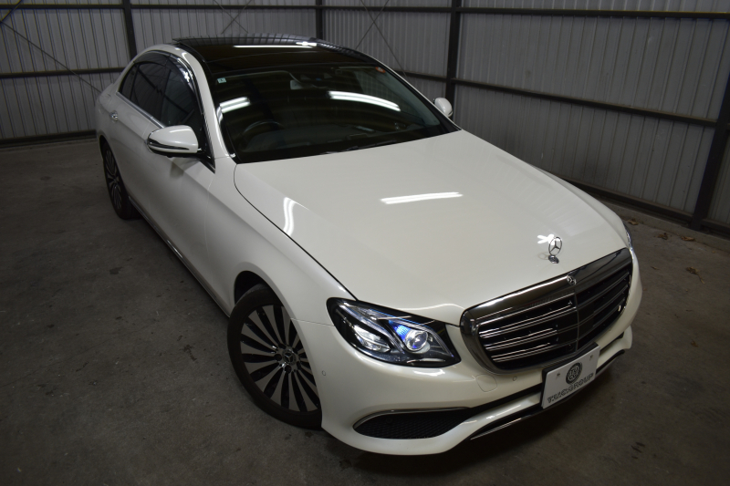 メルセデスベンツ Eクラス E400 4ﾏﾁｯｸ EXCLUSIVE ｴｸｽｸﾙｰｼﾌﾞPKG ﾚｰﾀﾞｰｾｰﾌﾃｨP MEｺﾈｸﾄ 9速AT 333馬力V6 4WD ｳｯﾄﾞｲﾝﾃﾘｱ ﾊﾟﾉﾗﾏｻﾝﾙｰﾌ ﾋｰﾀｰｸｰﾗｰ黒革 ﾃﾞｨｽﾄﾛ BSM Lﾁｪﾝｼﾞ 専用18AW ｷｰﾚｽGO PTS ﾌｯﾄﾄﾗﾝｸ ﾌﾞﾙﾒｽﾀｰS 地ﾃﾞｼﾞﾅﾋﾞ 360ｶﾒﾗ 2年保証