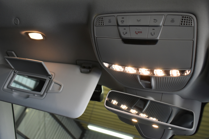 メルセデスベンツ Eクラス E400 4ﾏﾁｯｸ EXCLUSIVE ｴｸｽｸﾙｰｼﾌﾞPKG ﾚｰﾀﾞｰｾｰﾌﾃｨP MEｺﾈｸﾄ 9速AT 333馬力V6 4WD ｳｯﾄﾞｲﾝﾃﾘｱ ﾊﾟﾉﾗﾏｻﾝﾙｰﾌ ﾋｰﾀｰｸｰﾗｰ黒革 ﾃﾞｨｽﾄﾛ BSM Lﾁｪﾝｼﾞ 専用18AW ｷｰﾚｽGO PTS ﾌｯﾄﾄﾗﾝｸ ﾌﾞﾙﾒｽﾀｰS 地ﾃﾞｼﾞﾅﾋﾞ 360ｶﾒﾗ 2年保証