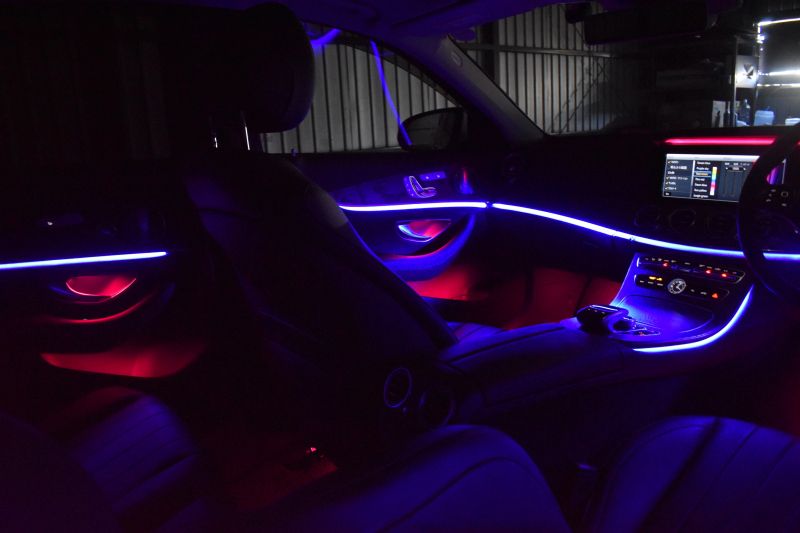 メルセデスベンツ Eクラス E400 4ﾏﾁｯｸ EXCLUSIVE ｴｸｽｸﾙｰｼﾌﾞPKG ﾚｰﾀﾞｰｾｰﾌﾃｨP MEｺﾈｸﾄ 9速AT 333馬力V6 4WD ｳｯﾄﾞｲﾝﾃﾘｱ ﾊﾟﾉﾗﾏｻﾝﾙｰﾌ ﾋｰﾀｰｸｰﾗｰ黒革 ﾃﾞｨｽﾄﾛ BSM Lﾁｪﾝｼﾞ 専用18AW ｷｰﾚｽGO PTS ﾌｯﾄﾄﾗﾝｸ ﾌﾞﾙﾒｽﾀｰS 地ﾃﾞｼﾞﾅﾋﾞ 360ｶﾒﾗ 2年保証