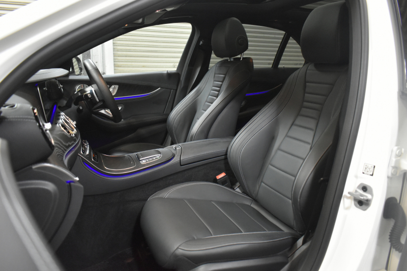 メルセデスベンツ Eクラス E200 ｽﾎﾟｰﾂ ｴｸｽｸﾙｰｼﾌﾞAMGﾗｲﾝｲﾝﾃﾘｱP ﾚｰﾀﾞｰｾｰﾌﾃｨP 後期型 ﾊﾟﾉﾗﾏｻﾝﾙｰﾌ MEｺﾈｸﾄ 燃費13.1KM 全席ﾋｰﾀｰ黒革 ﾃﾞｨｽﾄﾛ BSM Lﾁｪﾝｼﾞ AMGｴｱﾛ19AW ｷｰﾚｽGO ﾊﾟｰｸﾄﾛ HUD ﾌﾞﾙﾒS ﾏﾙﾁｶﾗｰｱﾝﾋﾞｴﾝﾄ 対話式ﾅﾋﾞ 360ｶﾒﾗ 2年保証