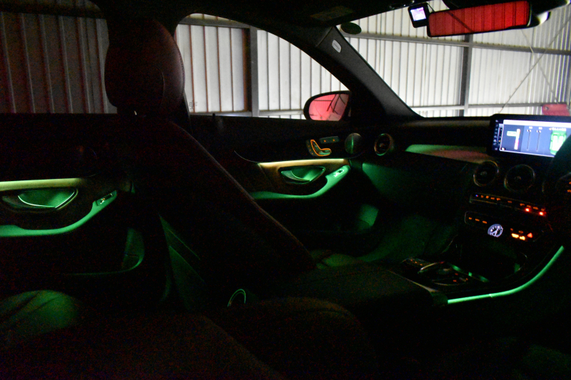 メルセデスベンツ Cクラス C200 ﾛｰﾚｳｽｴﾃﾞｨｼｮﾝ ｽﾎﾟｰﾂﾌﾟﾗｽP ﾚｻﾞｰｴｸｽｸﾙｰｼﾌﾞ ﾚｰﾀﾞｰｾｰﾌﾃｨP 最終特別仕様 MEｺﾈ 9速 BSG搭載 ﾋｰﾀｰｸｰﾗｰ赤革 ﾃﾞｨｽﾄﾛ BSM Lｷｰﾌﾟ AMGｴｱﾛ18AW ｷｰﾚｽGo PTS 液晶ﾒｰﾀｰ ﾌｯﾄﾄﾗﾝｸ 地ﾃﾞｼﾞﾅﾋﾞ 360ｶﾒﾗ 2年保証