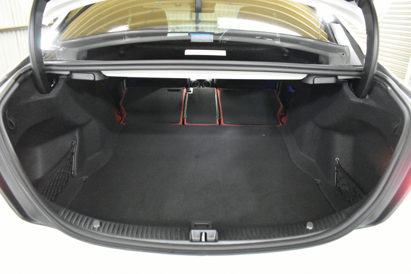 メルセデスベンツ Cクラス C200 ﾛｰﾚｳｽｴﾃﾞｨｼｮﾝ ｽﾎﾟｰﾂﾌﾟﾗｽP ﾚｻﾞｰｴｸｽｸﾙｰｼﾌﾞ ﾚｰﾀﾞｰｾｰﾌﾃｨP 最終特別仕様 MEｺﾈ 9速 BSG搭載 ﾋｰﾀｰｸｰﾗｰ赤革 ﾃﾞｨｽﾄﾛ BSM Lｷｰﾌﾟ AMGｴｱﾛ18AW ｷｰﾚｽGo PTS 液晶ﾒｰﾀｰ ﾌｯﾄﾄﾗﾝｸ 地ﾃﾞｼﾞﾅﾋﾞ 360ｶﾒﾗ 2年保証