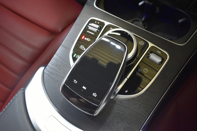 メルセデスベンツ Cクラス C200 ﾛｰﾚｳｽｴﾃﾞｨｼｮﾝ ｽﾎﾟｰﾂﾌﾟﾗｽP ﾚｻﾞｰｴｸｽｸﾙｰｼﾌﾞ ﾚｰﾀﾞｰｾｰﾌﾃｨP 最終特別仕様 MEｺﾈ 9速 BSG搭載 ﾋｰﾀｰｸｰﾗｰ赤革 ﾃﾞｨｽﾄﾛ BSM Lｷｰﾌﾟ AMGｴｱﾛ18AW ｷｰﾚｽGo PTS 液晶ﾒｰﾀｰ ﾌｯﾄﾄﾗﾝｸ 地ﾃﾞｼﾞﾅﾋﾞ 360ｶﾒﾗ 2年保証