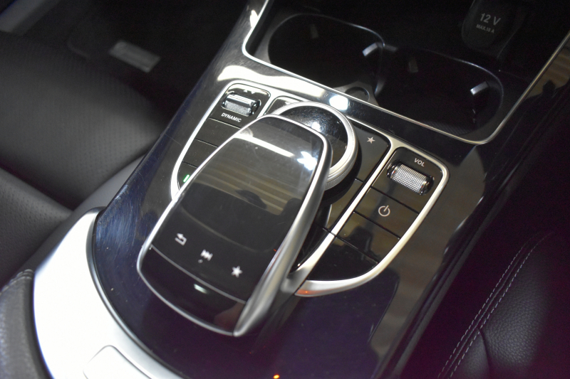 メルセデスベンツ Cクラス C180 ﾜｺﾞﾝ ﾛｰﾚｳｽｴﾃﾞｨｼｮﾝ ﾚｰﾀﾞｰｾｰﾌﾃｨP 特別仕様車 1ｵｰﾅｰ MEｺﾈｸﾄ ﾊﾟﾉﾗﾏｻﾝﾙｰﾌ ﾋｰﾀｰ黒革 ﾃﾞｨｽﾄﾛ BSM Lｷｰﾌﾟ AMGｴｱﾛ18AW ｷｰﾚｽGO PTS 電動ﾘｱｹﾞｰﾄ LEDﾍｯﾄﾞﾗｲﾄ 地ﾃﾞｼﾞﾅﾋﾞ Bｶﾒﾗ 2年保証