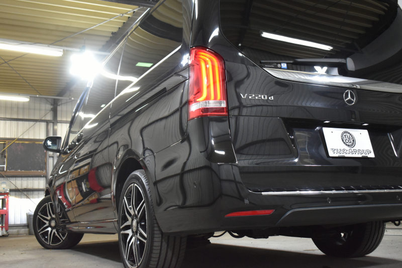 メルセデスベンツ Vクラス V220d ｽﾎﾟｰﾂ ﾛﾝｸﾞ AMGﾗｲﾝ ﾚｰﾀﾞｰｾｰﾌﾃｨP  ﾊﾟﾉﾗﾏｻﾝﾙｰﾌ ﾋｰﾀｰ黒革 ﾃﾞｨｽﾄﾛ BSM Lｷｰﾌﾟ AMGｴｱﾛ19AW 両側電動ｽﾗｲﾄﾞ ﾌﾞﾙﾒｽﾀｰ 電動Rｹﾞｰﾄ 地ﾃﾞｼﾞ360ｶﾒﾗ 2年保証