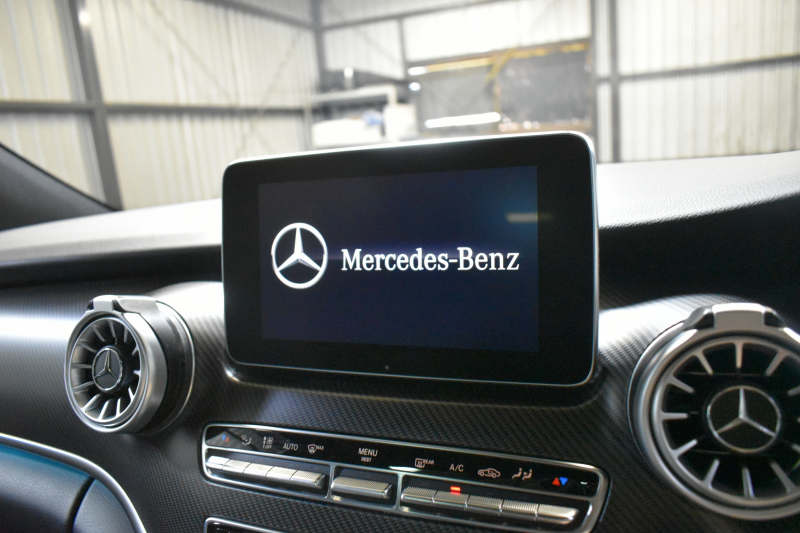 メルセデスベンツ Vクラス V220d ｽﾎﾟｰﾂ ﾛﾝｸﾞ AMGﾗｲﾝ ﾚｰﾀﾞｰｾｰﾌﾃｨP  ﾊﾟﾉﾗﾏｻﾝﾙｰﾌ ﾋｰﾀｰ黒革 ﾃﾞｨｽﾄﾛ BSM Lｷｰﾌﾟ AMGｴｱﾛ19AW 両側電動ｽﾗｲﾄﾞ ﾌﾞﾙﾒｽﾀｰ 電動Rｹﾞｰﾄ 地ﾃﾞｼﾞ360ｶﾒﾗ 2年保証