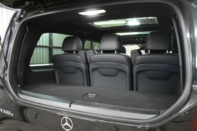 メルセデスベンツ Vクラス V220d ｽﾎﾟｰﾂ ﾛﾝｸﾞ AMGﾗｲﾝ ﾚｰﾀﾞｰｾｰﾌﾃｨP  ﾊﾟﾉﾗﾏｻﾝﾙｰﾌ ﾋｰﾀｰ黒革 ﾃﾞｨｽﾄﾛ BSM Lｷｰﾌﾟ AMGｴｱﾛ19AW 両側電動ｽﾗｲﾄﾞ ﾌﾞﾙﾒｽﾀｰ 電動Rｹﾞｰﾄ 地ﾃﾞｼﾞ360ｶﾒﾗ 2年保証