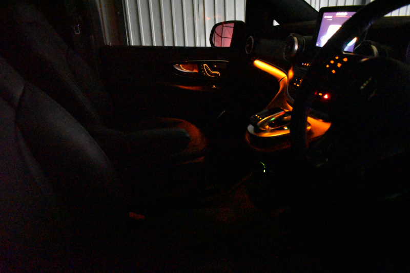 メルセデスベンツ Vクラス V220d ｽﾎﾟｰﾂ ﾛﾝｸﾞ AMGﾗｲﾝ ﾚｰﾀﾞｰｾｰﾌﾃｨP  ﾊﾟﾉﾗﾏｻﾝﾙｰﾌ ﾋｰﾀｰ黒革 ﾃﾞｨｽﾄﾛ BSM Lｷｰﾌﾟ AMGｴｱﾛ19AW 両側電動ｽﾗｲﾄﾞ ﾌﾞﾙﾒｽﾀｰ 電動Rｹﾞｰﾄ 地ﾃﾞｼﾞ360ｶﾒﾗ 2年保証