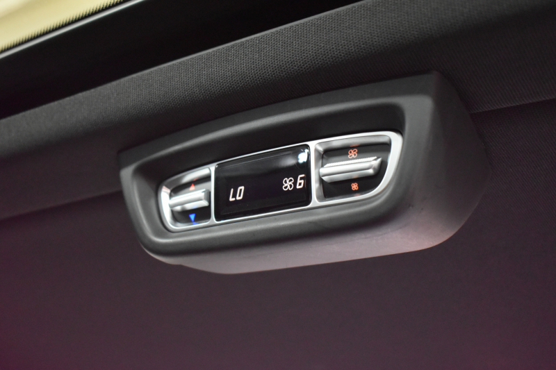 メルセデスベンツ Vクラス V220d ｽﾎﾟｰﾂ ﾛﾝｸﾞ AMGﾗｲﾝ ﾚｰﾀﾞｰｾｰﾌﾃｨP  ﾊﾟﾉﾗﾏｻﾝﾙｰﾌ ﾋｰﾀｰ黒革 ﾃﾞｨｽﾄﾛ BSM Lｷｰﾌﾟ AMGｴｱﾛ19AW 両側電動ｽﾗｲﾄﾞ ﾌﾞﾙﾒｽﾀｰ 電動Rｹﾞｰﾄ 地ﾃﾞｼﾞ360ｶﾒﾗ 2年保証