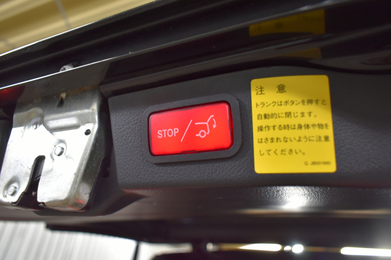 メルセデスベンツ Vクラス V220d ｽﾎﾟｰﾂ ﾛﾝｸﾞ AMGﾗｲﾝ ﾚｰﾀﾞｰｾｰﾌﾃｨP  ﾊﾟﾉﾗﾏｻﾝﾙｰﾌ ﾋｰﾀｰ黒革 ﾃﾞｨｽﾄﾛ BSM Lｷｰﾌﾟ AMGｴｱﾛ19AW 両側電動ｽﾗｲﾄﾞ ﾌﾞﾙﾒｽﾀｰ 電動Rｹﾞｰﾄ 地ﾃﾞｼﾞ360ｶﾒﾗ 2年保証