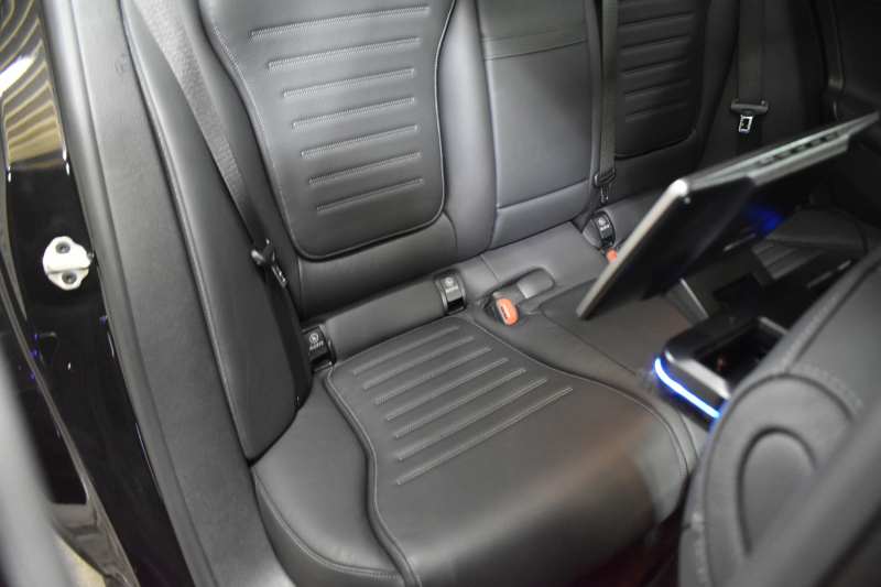 メルセデスベンツ Cクラス C200 ﾜｺﾞﾝ AVG AMGﾗｲﾝ ﾚｻﾞｰｴｸｽｸﾙｰｼﾌﾞﾍﾞｰｼｯｸP ﾘｱｱｸｽﾙｽﾃｱﾘﾝｸﾞ ﾊﾟﾉﾗﾏｻﾝﾙｰﾌ ﾚｰﾀﾞｰSP 新型Cｸﾗｽ ISG搭載  ﾋｰﾀｰ黒革ｼｰﾄ  ﾃﾞｨｽﾄﾛ ﾌﾞﾗｲﾝﾄﾞS Lﾁｪﾝｼﾞｱｼｽﾄ AMGｴｱﾛ18AW ｷｰGO MBUXﾅﾋﾞ360ｶﾒﾗ 2年保証