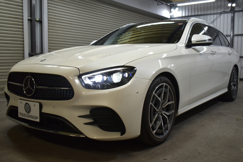 メルセデスベンツ Eクラス E200ﾜｺﾞﾝ ｽﾎﾟｰﾂ BSG搭載 ｴｸｽｸﾙｰｼﾌﾞ AMGﾗｲﾝｲﾝﾃﾘｱ ﾚｰﾀﾞｰｾｰﾌﾃｨP 後期型 MEｺﾈ ﾊﾟﾉﾗﾏｻﾝﾙｰﾌ 全席ﾋｰﾀｰ黒革 ACC AMGｴｱﾛ 電動ﾘｱｹﾞｰﾄ ﾍｯﾄﾞｱｯﾌﾟﾃﾞｨｽﾌﾟﾚｲ ﾌﾞﾙﾒｽﾀｰS 地ﾃﾞｼﾞ360ｶﾒﾗ 2年保証