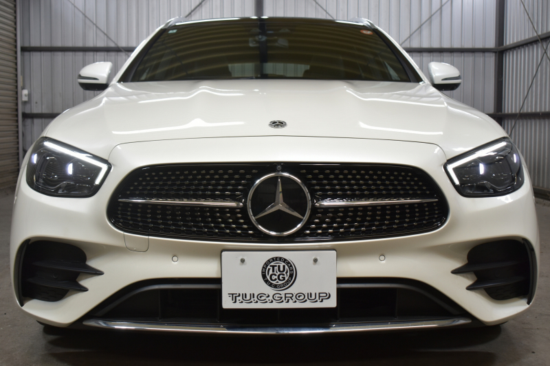 メルセデスベンツ Eクラス E200ﾜｺﾞﾝ ｽﾎﾟｰﾂ BSG搭載 ｴｸｽｸﾙｰｼﾌﾞ AMGﾗｲﾝｲﾝﾃﾘｱ ﾚｰﾀﾞｰｾｰﾌﾃｨP 後期型 MEｺﾈ ﾊﾟﾉﾗﾏｻﾝﾙｰﾌ 全席ﾋｰﾀｰ黒革 ACC AMGｴｱﾛ 電動ﾘｱｹﾞｰﾄ ﾍｯﾄﾞｱｯﾌﾟﾃﾞｨｽﾌﾟﾚｲ ﾌﾞﾙﾒｽﾀｰS 地ﾃﾞｼﾞ360ｶﾒﾗ 2年保証