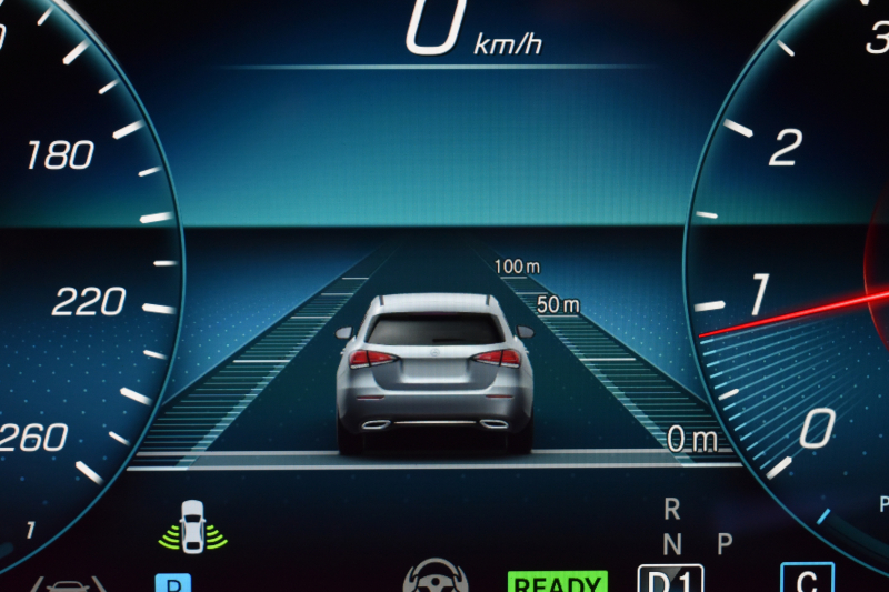 メルセデスベンツ Eクラス E200ﾜｺﾞﾝ ｽﾎﾟｰﾂ BSG搭載 ｴｸｽｸﾙｰｼﾌﾞ AMGﾗｲﾝｲﾝﾃﾘｱ ﾚｰﾀﾞｰｾｰﾌﾃｨP 後期型 MEｺﾈ ﾊﾟﾉﾗﾏｻﾝﾙｰﾌ 全席ﾋｰﾀｰ黒革 ACC AMGｴｱﾛ 電動ﾘｱｹﾞｰﾄ ﾍｯﾄﾞｱｯﾌﾟﾃﾞｨｽﾌﾟﾚｲ ﾌﾞﾙﾒｽﾀｰS 地ﾃﾞｼﾞ360ｶﾒﾗ 2年保証