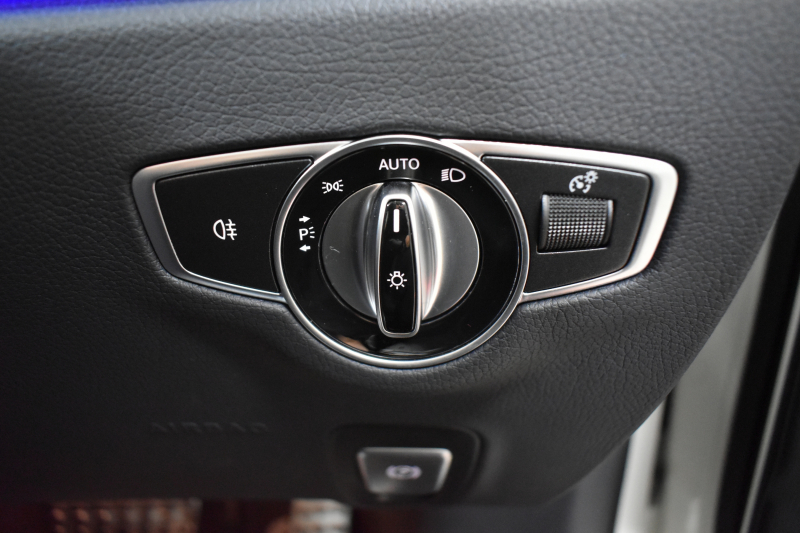 メルセデスベンツ Eクラス E200ﾜｺﾞﾝ ｽﾎﾟｰﾂ BSG搭載 ｴｸｽｸﾙｰｼﾌﾞ AMGﾗｲﾝｲﾝﾃﾘｱ ﾚｰﾀﾞｰｾｰﾌﾃｨP 後期型 MEｺﾈ ﾊﾟﾉﾗﾏｻﾝﾙｰﾌ 全席ﾋｰﾀｰ黒革 ACC AMGｴｱﾛ 電動ﾘｱｹﾞｰﾄ ﾍｯﾄﾞｱｯﾌﾟﾃﾞｨｽﾌﾟﾚｲ ﾌﾞﾙﾒｽﾀｰS 地ﾃﾞｼﾞ360ｶﾒﾗ 2年保証