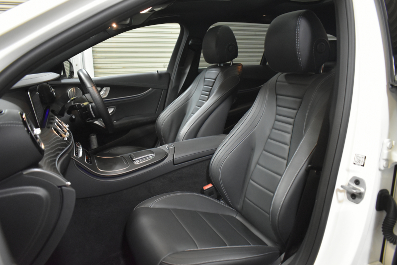 メルセデスベンツ Eクラス E200ﾜｺﾞﾝ ｽﾎﾟｰﾂ BSG搭載 ｴｸｽｸﾙｰｼﾌﾞ AMGﾗｲﾝｲﾝﾃﾘｱ ﾚｰﾀﾞｰｾｰﾌﾃｨP 後期型 MEｺﾈ ﾊﾟﾉﾗﾏｻﾝﾙｰﾌ 全席ﾋｰﾀｰ黒革 ACC AMGｴｱﾛ 電動ﾘｱｹﾞｰﾄ ﾍｯﾄﾞｱｯﾌﾟﾃﾞｨｽﾌﾟﾚｲ ﾌﾞﾙﾒｽﾀｰS 地ﾃﾞｼﾞ360ｶﾒﾗ 2年保証