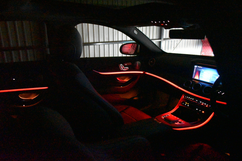 メルセデスベンツ Eクラス E200 ｽﾎﾟｰﾂ ｴｸｽｸﾙｰｼﾌﾞAMGﾗｲﾝｲﾝﾃﾘｱP ﾚｰﾀﾞｰｾｰﾌﾃｨP 後期型 1ｵｰﾅｰ ﾊﾟﾉﾗﾏｻﾝﾙｰﾌ ﾌﾞﾙﾒS MEｺﾈｸﾄ 燃費13.1KM 全席ﾋｰﾀｰ黒革 ﾃﾞｨｽﾄﾛ BSM Lﾁｪﾝｼﾞ AMGｴｱﾛ19AW ｷｰﾚｽGO ﾊﾟｰｸﾄﾛ HUD  ﾏﾙﾁｶﾗｰｱﾝﾋﾞｴﾝﾄ 対話式ﾅﾋﾞ 360ｶﾒﾗ 2年保証