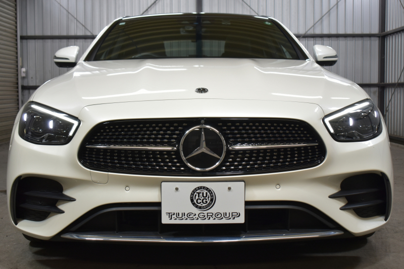 メルセデスベンツ Eクラス E200 ｽﾎﾟｰﾂ ｴｸｽｸﾙｰｼﾌﾞAMGﾗｲﾝｲﾝﾃﾘｱP ﾚｰﾀﾞｰｾｰﾌﾃｨP 後期型 1ｵｰﾅｰ ﾊﾟﾉﾗﾏｻﾝﾙｰﾌ ﾌﾞﾙﾒS MEｺﾈｸﾄ 燃費13.1KM 全席ﾋｰﾀｰ黒革 ﾃﾞｨｽﾄﾛ BSM Lﾁｪﾝｼﾞ AMGｴｱﾛ19AW ｷｰﾚｽGO ﾊﾟｰｸﾄﾛ HUD  ﾏﾙﾁｶﾗｰｱﾝﾋﾞｴﾝﾄ 対話式ﾅﾋﾞ 360ｶﾒﾗ 2年保証