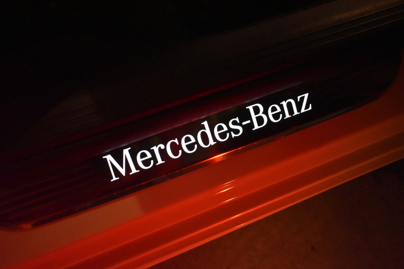 メルセデスベンツ Eクラス E350e AVG ｽﾎﾟｰﾂ ｴｸｽｸﾙｰｼﾌﾞP ﾚｰﾀﾞｰｾｰﾌﾃｨP PHV ﾊﾟﾉﾗﾏｻﾝﾙｰﾌ 全席ﾋｰﾀｰ黒革 ﾃﾞｨｽﾄﾛ ﾚｰﾝﾁｪﾝｼﾞ ﾌﾞﾗｲﾝﾄﾞｽﾎﾟｯﾄ AMGｴｱﾛ19AW ｷｰGO PTS ﾌｯﾄｹﾞｰﾄ ﾌﾞﾙﾒｽﾀｰ 地デジ360ｶﾒ 2年保証