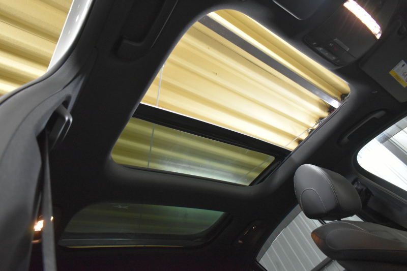 メルセデスベンツ Eクラス E350e AVG ｽﾎﾟｰﾂ ｴｸｽｸﾙｰｼﾌﾞP ﾚｰﾀﾞｰｾｰﾌﾃｨP PHV ﾊﾟﾉﾗﾏｻﾝﾙｰﾌ 全席ﾋｰﾀｰ黒革 ﾃﾞｨｽﾄﾛ ﾚｰﾝﾁｪﾝｼﾞ ﾌﾞﾗｲﾝﾄﾞｽﾎﾟｯﾄ AMGｴｱﾛ19AW ｷｰGO PTS ﾌｯﾄｹﾞｰﾄ ﾌﾞﾙﾒｽﾀｰ 地デジ360ｶﾒ 2年保証