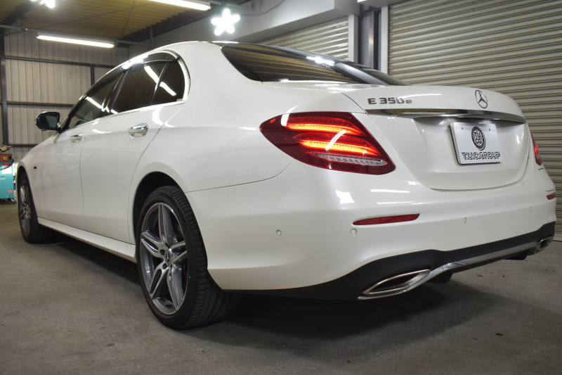 メルセデスベンツ Eクラス E350e AVG ｽﾎﾟｰﾂ ｴｸｽｸﾙｰｼﾌﾞP ﾚｰﾀﾞｰｾｰﾌﾃｨP PHV ﾊﾟﾉﾗﾏｻﾝﾙｰﾌ 全席ﾋｰﾀｰ黒革 ﾃﾞｨｽﾄﾛ ﾚｰﾝﾁｪﾝｼﾞ ﾌﾞﾗｲﾝﾄﾞｽﾎﾟｯﾄ AMGｴｱﾛ19AW ｷｰGO PTS ﾌｯﾄｹﾞｰﾄ ﾌﾞﾙﾒｽﾀｰ 地デジ360ｶﾒ 2年保証