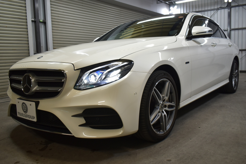 メルセデスベンツ Eクラス E350e AVG ｽﾎﾟｰﾂ ｴｸｽｸﾙｰｼﾌﾞP ﾚｰﾀﾞｰｾｰﾌﾃｨP PHV ﾊﾟﾉﾗﾏｻﾝﾙｰﾌ 全席ﾋｰﾀｰ黒革 ﾃﾞｨｽﾄﾛ ﾚｰﾝﾁｪﾝｼﾞ ﾌﾞﾗｲﾝﾄﾞｽﾎﾟｯﾄ AMGｴｱﾛ19AW ｷｰGO PTS ﾌｯﾄｹﾞｰﾄ ﾌﾞﾙﾒｽﾀｰ 地デジ360ｶﾒ 2年保証