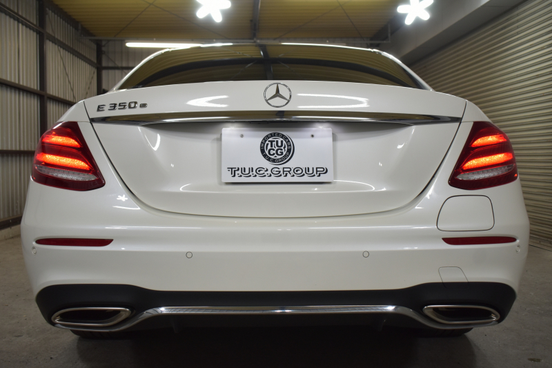 メルセデスベンツ Eクラス E350e AVG ｽﾎﾟｰﾂ ｴｸｽｸﾙｰｼﾌﾞP ﾚｰﾀﾞｰｾｰﾌﾃｨP PHV ﾊﾟﾉﾗﾏｻﾝﾙｰﾌ 全席ﾋｰﾀｰ黒革 ﾃﾞｨｽﾄﾛ ﾚｰﾝﾁｪﾝｼﾞ ﾌﾞﾗｲﾝﾄﾞｽﾎﾟｯﾄ AMGｴｱﾛ19AW ｷｰGO PTS ﾌｯﾄｹﾞｰﾄ ﾌﾞﾙﾒｽﾀｰ 地デジ360ｶﾒ 2年保証