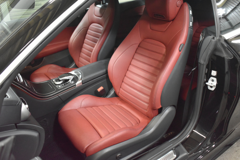 AMG Cクラス C43 4ﾏﾁｯｸ ｶﾌﾞﾘｵﾚ ﾚｰﾀﾞｰｾｰﾌﾃｨP 3ﾘｯﾀｰV6/367馬力 9速AT 4WD ﾌﾞﾙﾒｽﾀｰS ﾋｰﾀｰ赤本革/黒幌 ｴｱｽｶｰﾌ/ｴｱｷｬｯﾌﾟ ﾃﾞｨｽﾄﾛ Lｷｰﾌﾟ AMGｴｱﾛ19AW ｷｰﾚｽGO ﾊﾟｰｸﾄﾛ LEDﾍｯﾄﾞﾗｲﾄ ﾏﾙﾁｶﾗｰｱﾝﾋﾞｴﾝﾄﾗｲﾄ 地ﾃﾞｼﾞﾅﾋﾞ Bｶﾒﾗ 2年保証