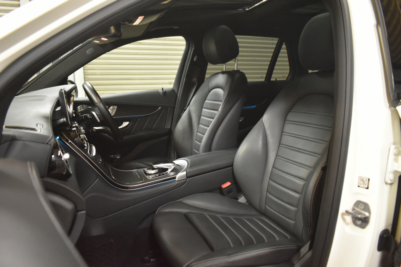 AMG GLC GLC43 4MATIC ﾚｻﾞｰｴｸｽｸﾙｰｼﾌﾞP ﾚｰﾀﾞｰｾｰﾌﾃｨP V6ﾂｲﾝﾀｰﾎﾞ/367馬力 ﾊﾟﾉﾗﾏｻﾝﾙｰﾌ 黒革 ﾌﾞﾙﾒｽﾀｰ HUD ﾃﾞｨｽﾄﾛﾆｯｸ ﾌﾞﾗｲﾝﾄﾞS ﾚｰﾝｷｰﾌﾟ ｴｱﾛ20AW ｻｲﾄﾞﾗﾝﾆﾝｸﾞﾎﾞｰﾄ HDDﾅﾋﾞTV 360ｶﾒﾗ ﾌｯﾄｹﾞｰﾄ 2年保証