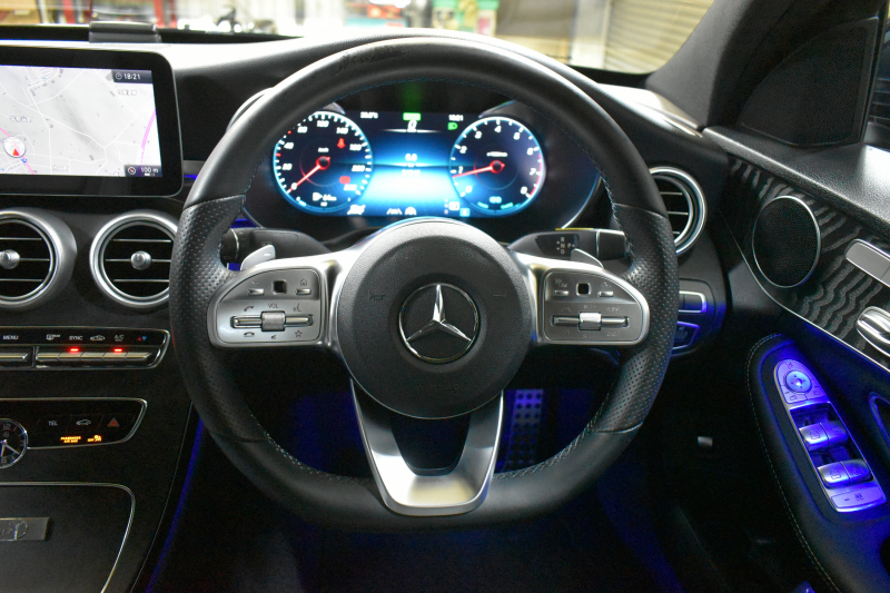 メルセデスベンツ Cクラス C200 ﾛｰﾚｳｽｴﾃﾞｨｼｮﾝ ﾚｰﾀﾞｰｾｰﾌﾃｨP ｽﾎﾟｰﾂﾌﾟﾗｽP 最終特別仕様 1ｵｰﾅｰ車両 BSG搭載 ﾋｰﾀｰ黒革 ﾍｯﾄﾞｱｯﾌﾟﾃﾞｨｽﾌﾟﾚｲ ﾌｯﾄﾄﾗﾝｸ ﾃﾞｨｽﾄﾛ BSM Lｷｰﾌﾟ AMGｴｱﾛ18AW ｷｰﾚｽGo PTS 液晶ﾒｰﾀｰ  LEDﾍｯﾄﾞﾗｲﾄ 地ﾃﾞｼﾞﾅﾋﾞ Bｶﾒﾗ 2年保証