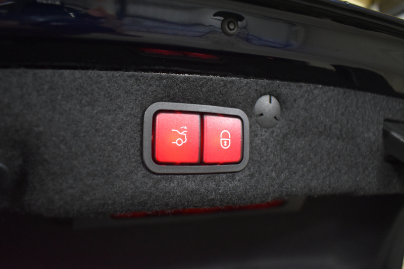 メルセデスベンツ Cクラス C200 ﾛｰﾚｳｽｴﾃﾞｨｼｮﾝ ﾚｰﾀﾞｰｾｰﾌﾃｨP ｽﾎﾟｰﾂﾌﾟﾗｽP 最終特別仕様 1ｵｰﾅｰ車両 BSG搭載 ﾋｰﾀｰ黒革 ﾍｯﾄﾞｱｯﾌﾟﾃﾞｨｽﾌﾟﾚｲ ﾌｯﾄﾄﾗﾝｸ ﾃﾞｨｽﾄﾛ BSM Lｷｰﾌﾟ AMGｴｱﾛ18AW ｷｰﾚｽGo PTS 液晶ﾒｰﾀｰ  LEDﾍｯﾄﾞﾗｲﾄ 地ﾃﾞｼﾞﾅﾋﾞ Bｶﾒﾗ 2年保証