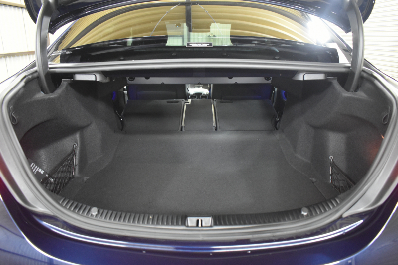 メルセデスベンツ Cクラス C200 ﾛｰﾚｳｽｴﾃﾞｨｼｮﾝ ﾚｰﾀﾞｰｾｰﾌﾃｨP ｽﾎﾟｰﾂﾌﾟﾗｽP 最終特別仕様 1ｵｰﾅｰ車両 BSG搭載 ﾋｰﾀｰ黒革 ﾍｯﾄﾞｱｯﾌﾟﾃﾞｨｽﾌﾟﾚｲ ﾌｯﾄﾄﾗﾝｸ ﾃﾞｨｽﾄﾛ BSM Lｷｰﾌﾟ AMGｴｱﾛ18AW ｷｰﾚｽGo PTS 液晶ﾒｰﾀｰ  LEDﾍｯﾄﾞﾗｲﾄ 地ﾃﾞｼﾞﾅﾋﾞ Bｶﾒﾗ 2年保証