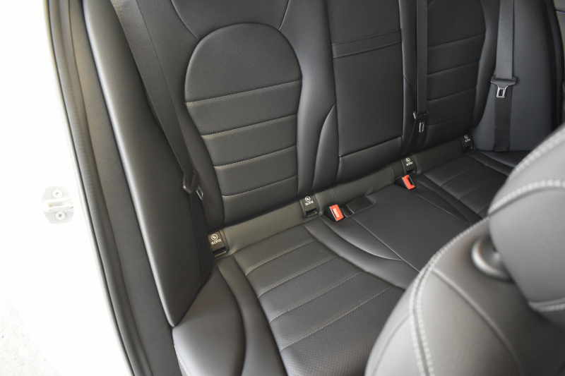 メルセデスベンツ Cクラス C200 ﾛｰﾚｳｽｴﾃﾞｨｼｮﾝ ｽﾎﾟｰﾂ+P ﾚｰﾀﾞｰｾｰﾌﾃｨP 特別仕様 BSG搭載 ﾊﾟﾉﾗﾏｻﾝﾙｰﾌ ﾋｰﾀｰ黒革 ﾃﾞｨｽﾄﾛ BSM Lｷｰﾌﾟ AMGｴｱﾛ18AW ｷｰﾚｽGo PTS 液晶ﾒｰﾀｰ  LEDﾍｯﾄﾞﾗｲﾄ 地ﾃﾞｼﾞﾅﾋﾞ Bｶﾒﾗ 2年保証