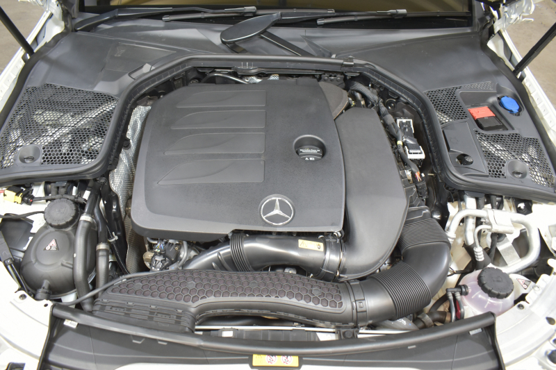 メルセデスベンツ Cクラス C200 ﾛｰﾚｳｽｴﾃﾞｨｼｮﾝ ｽﾎﾟｰﾂ+P ﾚｰﾀﾞｰｾｰﾌﾃｨP 特別仕様 BSG搭載 ﾊﾟﾉﾗﾏｻﾝﾙｰﾌ ﾋｰﾀｰ黒革 ﾃﾞｨｽﾄﾛ BSM Lｷｰﾌﾟ AMGｴｱﾛ18AW ｷｰﾚｽGo PTS 液晶ﾒｰﾀｰ  LEDﾍｯﾄﾞﾗｲﾄ 地ﾃﾞｼﾞﾅﾋﾞ Bｶﾒﾗ 2年保証