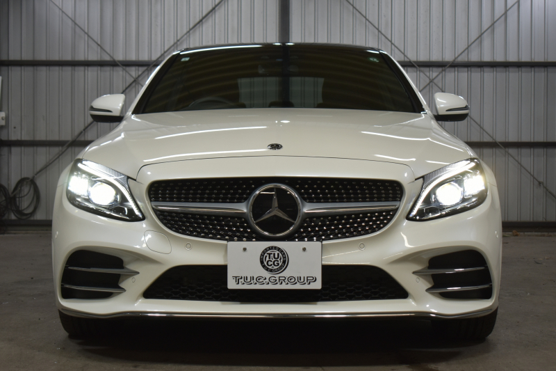 メルセデスベンツ Cクラス C200 ﾛｰﾚｳｽｴﾃﾞｨｼｮﾝ ｽﾎﾟｰﾂ+P ﾚｰﾀﾞｰｾｰﾌﾃｨP 特別仕様 BSG搭載 ﾊﾟﾉﾗﾏｻﾝﾙｰﾌ ﾋｰﾀｰ黒革 ﾃﾞｨｽﾄﾛ BSM Lｷｰﾌﾟ AMGｴｱﾛ18AW ｷｰﾚｽGo PTS 液晶ﾒｰﾀｰ  LEDﾍｯﾄﾞﾗｲﾄ 地ﾃﾞｼﾞﾅﾋﾞ Bｶﾒﾗ 2年保証