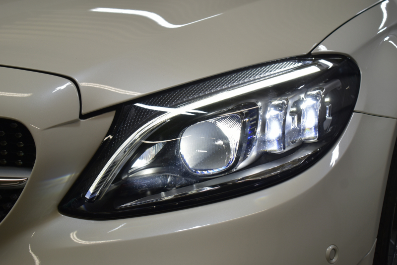 メルセデスベンツ Cクラス C200 ﾛｰﾚｳｽｴﾃﾞｨｼｮﾝ ｽﾎﾟｰﾂ+P ﾚｰﾀﾞｰｾｰﾌﾃｨP 特別仕様 BSG搭載 ﾊﾟﾉﾗﾏｻﾝﾙｰﾌ ﾋｰﾀｰ黒革 ﾃﾞｨｽﾄﾛ BSM Lｷｰﾌﾟ AMGｴｱﾛ18AW ｷｰﾚｽGo PTS 液晶ﾒｰﾀｰ  LEDﾍｯﾄﾞﾗｲﾄ 地ﾃﾞｼﾞﾅﾋﾞ Bｶﾒﾗ 2年保証