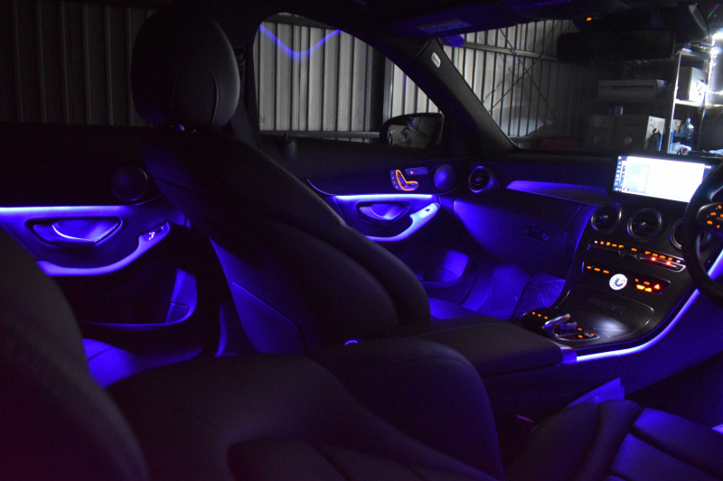 メルセデスベンツ Cクラス C200 ﾛｰﾚｳｽｴﾃﾞｨｼｮﾝ ｽﾎﾟｰﾂ+P ﾚｰﾀﾞｰｾｰﾌﾃｨP 特別仕様 BSG搭載 ﾊﾟﾉﾗﾏｻﾝﾙｰﾌ ﾋｰﾀｰ黒革 ﾃﾞｨｽﾄﾛ BSM Lｷｰﾌﾟ AMGｴｱﾛ18AW ｷｰﾚｽGo PTS 液晶ﾒｰﾀｰ  LEDﾍｯﾄﾞﾗｲﾄ 地ﾃﾞｼﾞﾅﾋﾞ Bｶﾒﾗ 2年保証