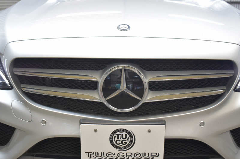 メルセデスベンツ Cクラス C220dAVG AMGﾗｲﾝ ﾍﾞｰｼｯｸP ﾚｰﾀﾞｰｾｰﾌﾃｨP 2.2ﾘｯﾀｰ/ﾃﾞｨｰｾﾞﾙ 170馬力 燃費20.3㎞ 9速  ﾋｰﾀｰ黒革 ﾃﾞｨｽﾄﾛ BSM Lｷｰﾌﾟ AMGｴｱﾛ18AW ｷｰﾚｽGo ﾊﾟｰｸﾄﾛ LEDﾍｯﾄﾞﾗｲﾄ 地ﾃﾞｼﾞﾅﾋﾞ Bｶﾒﾗ 2年保証