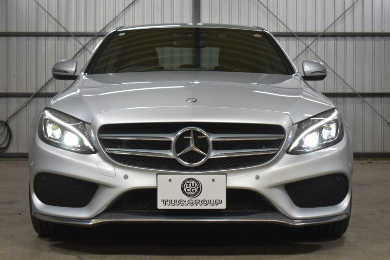 メルセデスベンツ Cクラス C220dAVG AMGﾗｲﾝ ﾍﾞｰｼｯｸP ﾚｰﾀﾞｰｾｰﾌﾃｨP 2.2ﾘｯﾀｰ/ﾃﾞｨｰｾﾞﾙ 170馬力 燃費20.3㎞ 9速  ﾋｰﾀｰ黒革 ﾃﾞｨｽﾄﾛ BSM Lｷｰﾌﾟ AMGｴｱﾛ18AW ｷｰﾚｽGo ﾊﾟｰｸﾄﾛ LEDﾍｯﾄﾞﾗｲﾄ 地ﾃﾞｼﾞﾅﾋﾞ Bｶﾒﾗ 2年保証