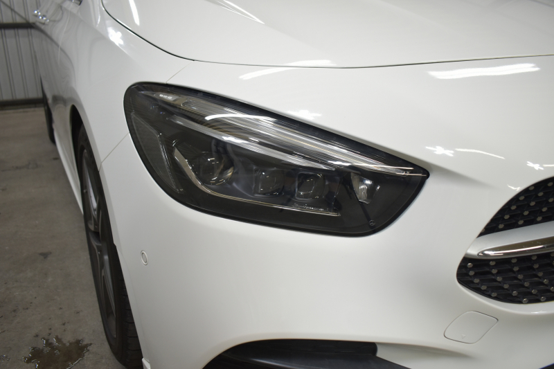 メルセデスベンツ Bクラス B200d AMGﾗｲﾝ AMGﾚｻﾞｰｴｸｽｸﾙｰｼﾌﾞP ｱﾄﾞﾊﾞﾝｽﾄﾞP ﾚｰﾀﾞｰｾｰﾌﾃｨP ﾊﾟﾉﾗﾏｻﾝﾙｰﾌ ﾋｰﾀｰ付黒灰革 HUD 360ｶﾒﾗ ｱﾄﾞﾊﾞﾝｽﾄﾞｻｳﾝﾄﾞ ﾃﾞｨｽﾄﾛﾆｯｸ ﾌﾞﾗｲﾝﾄﾞｽﾎﾟｯﾄ Lｷｰﾌﾟ AMGｴｱﾛ18AW LEDﾍｯﾄﾞﾗｲﾄ MBUXﾅﾋﾞTV ﾌｯﾄｹﾞｰﾄ 2年保証